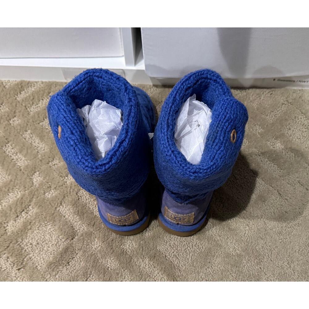 MSRP: $120 ✨ UGG Upcycled Lattice Cardy Butterfly Boots | Youth 4 / Women’s 5 ✨ - Picture 4 of 9